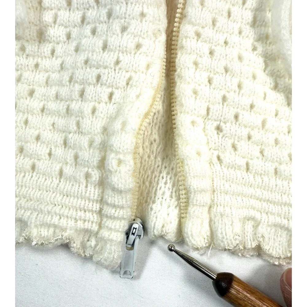 VINTAGE SEARS Unisex Winnie The Pooh‎ Knit Hooded Sweater Newborn